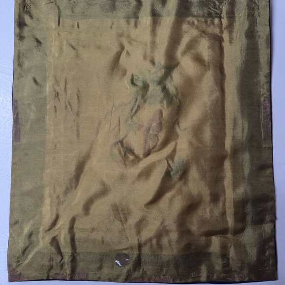 Vintage Elegant Silk Embroidered Cloth Floral Butterfly Picture Panel - Picture 6 of 7